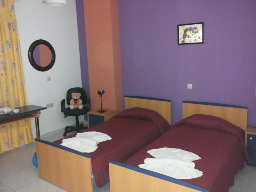 Mythos- Platanias- -apts