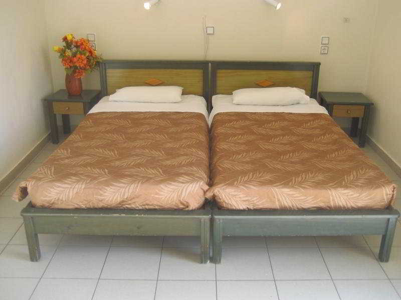 Hotel Mythos- Platanias- -apts Platanias (Crete)