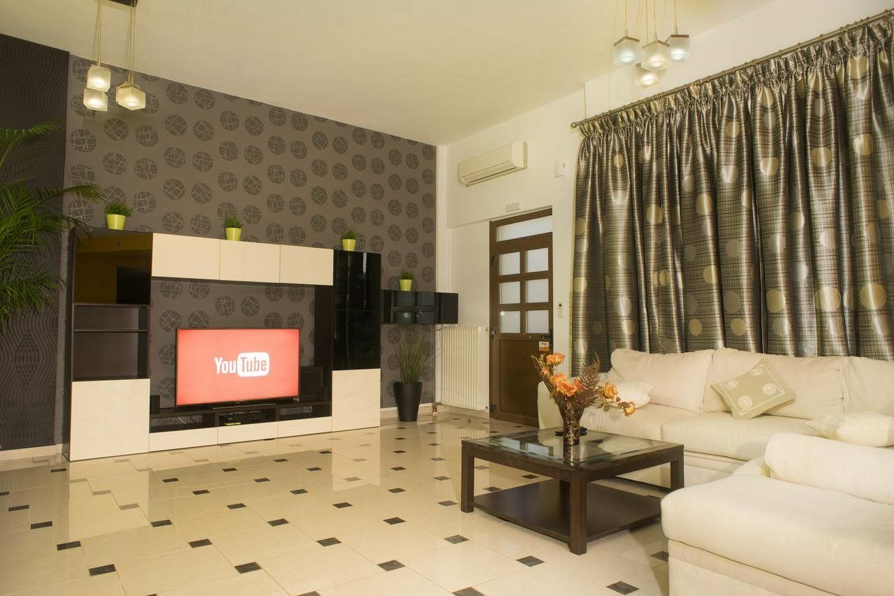 Mythos- Platanias- -apts Hotel 2*